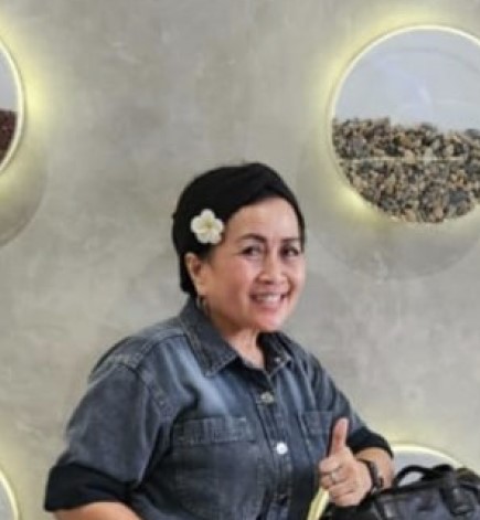 Ajeng Fitri Hartina